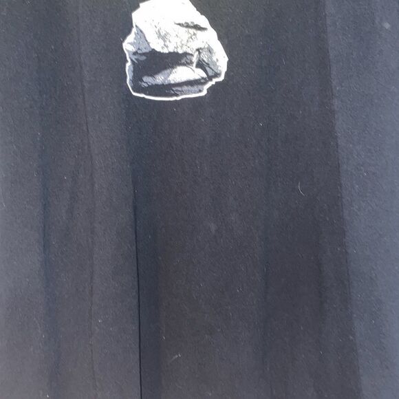 Dec. 25 graphic T Shirt - Picture 3 of 9